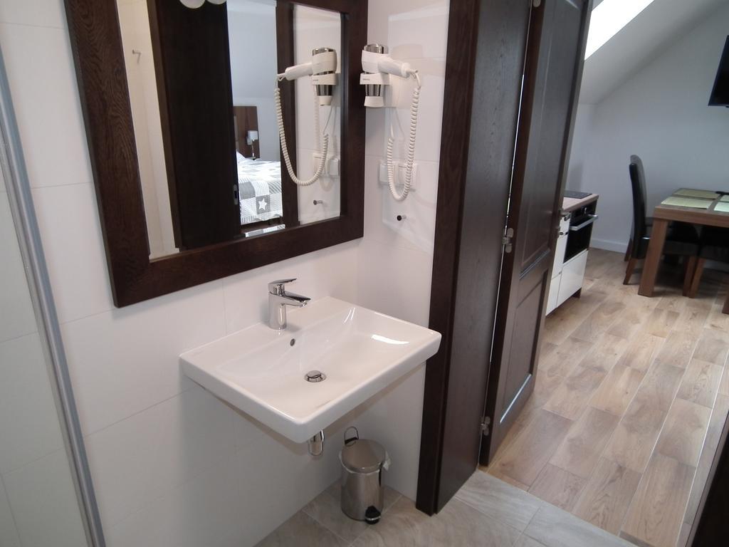 Pod Modrzewiami Daire Krynica Zdroj Dış mekan fotoğraf