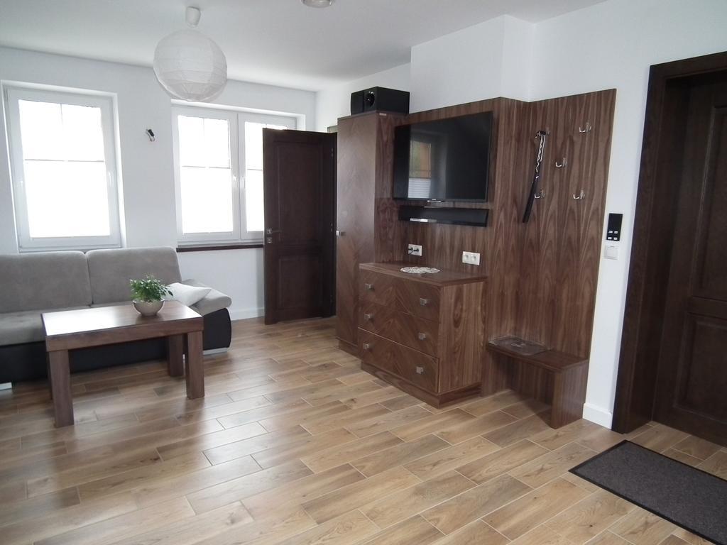 Pod Modrzewiami Daire Krynica Zdroj Dış mekan fotoğraf